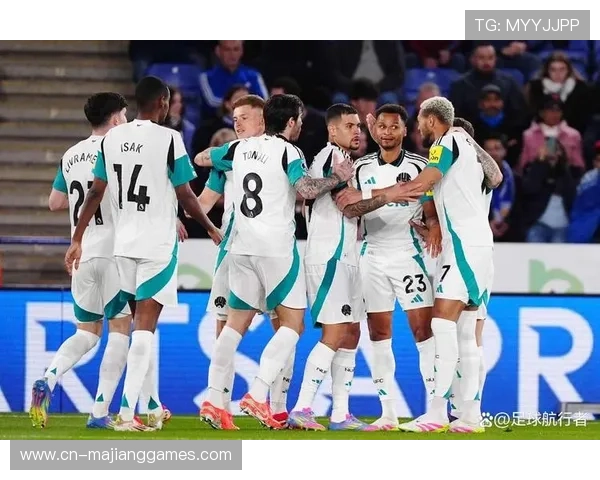 英超中游混战升级多队紧咬积分榜竞争进入白热化阶段